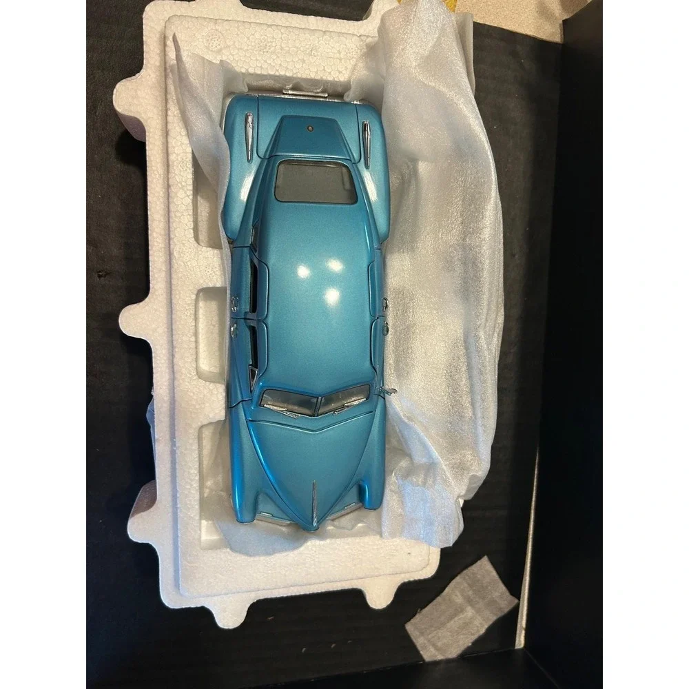 1948 TUCKER TORPEDO FRANKLIN MINT 1/24 SCALE DIECAST